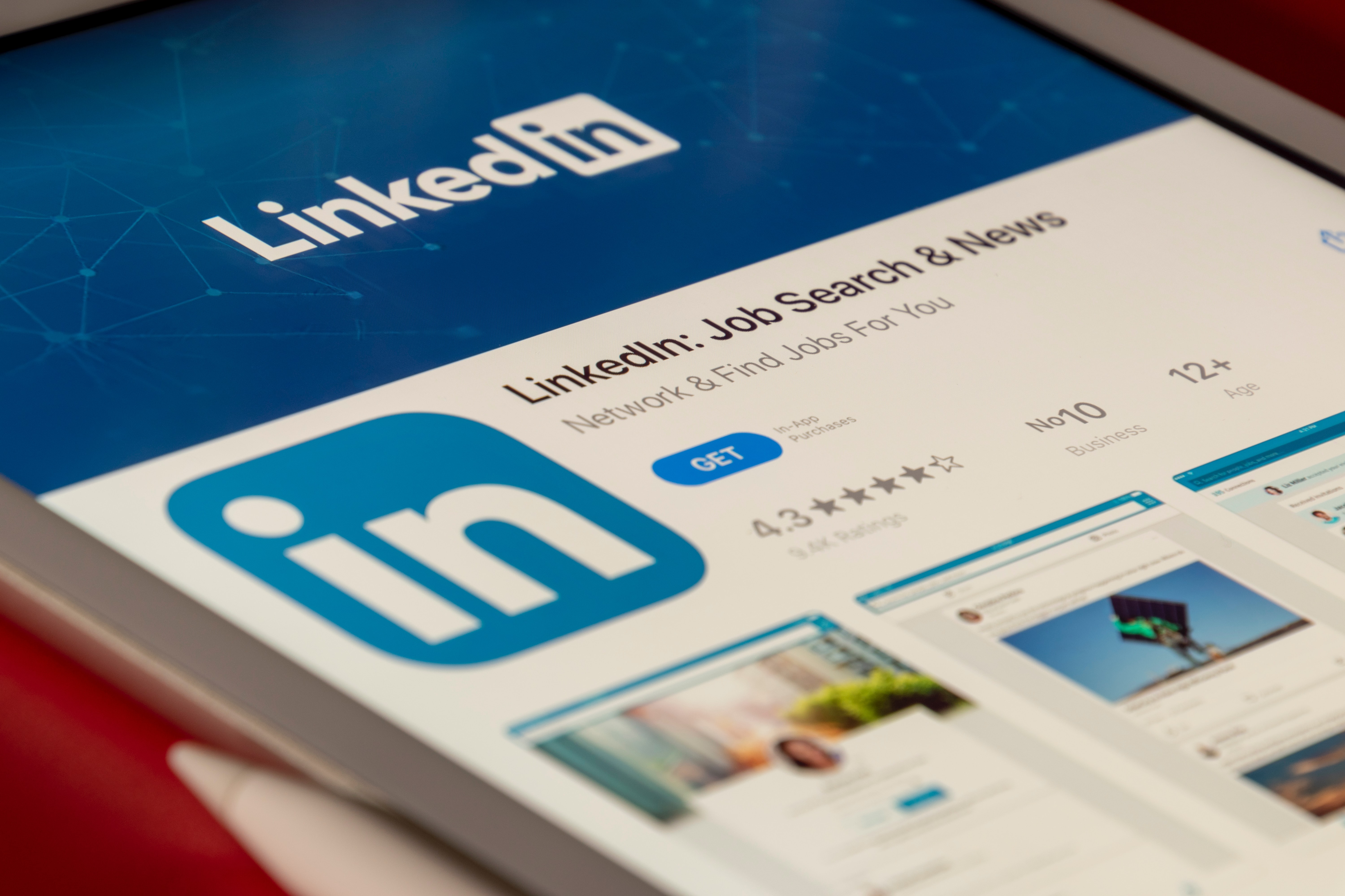 Photographie d'une page web de LinkedIn